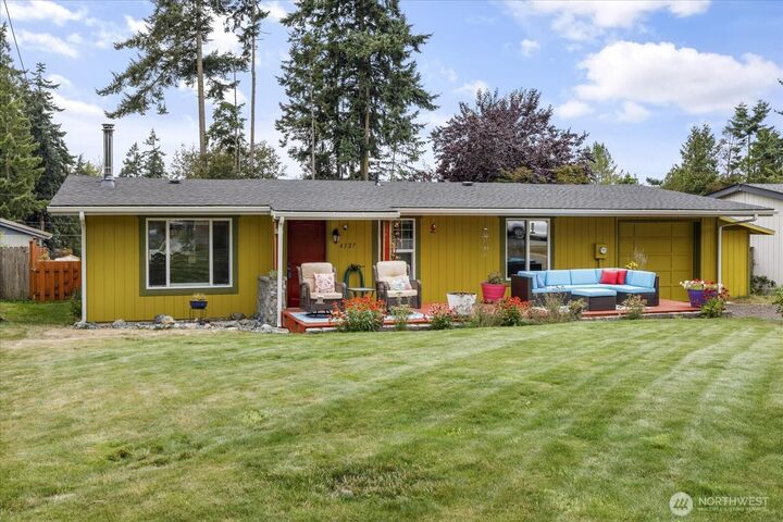 Property Photo:  4327  Terrace Drive  WA 98277 