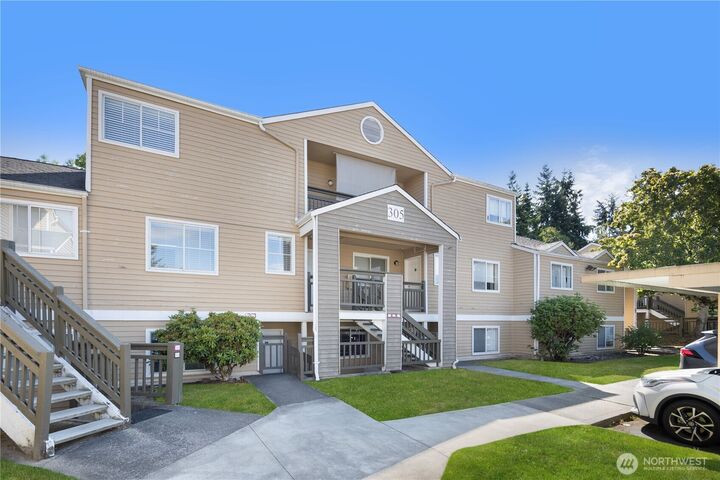 5300  Harbour Pointe Boulevard 305-L  Mukilteo WA 98275 photo
