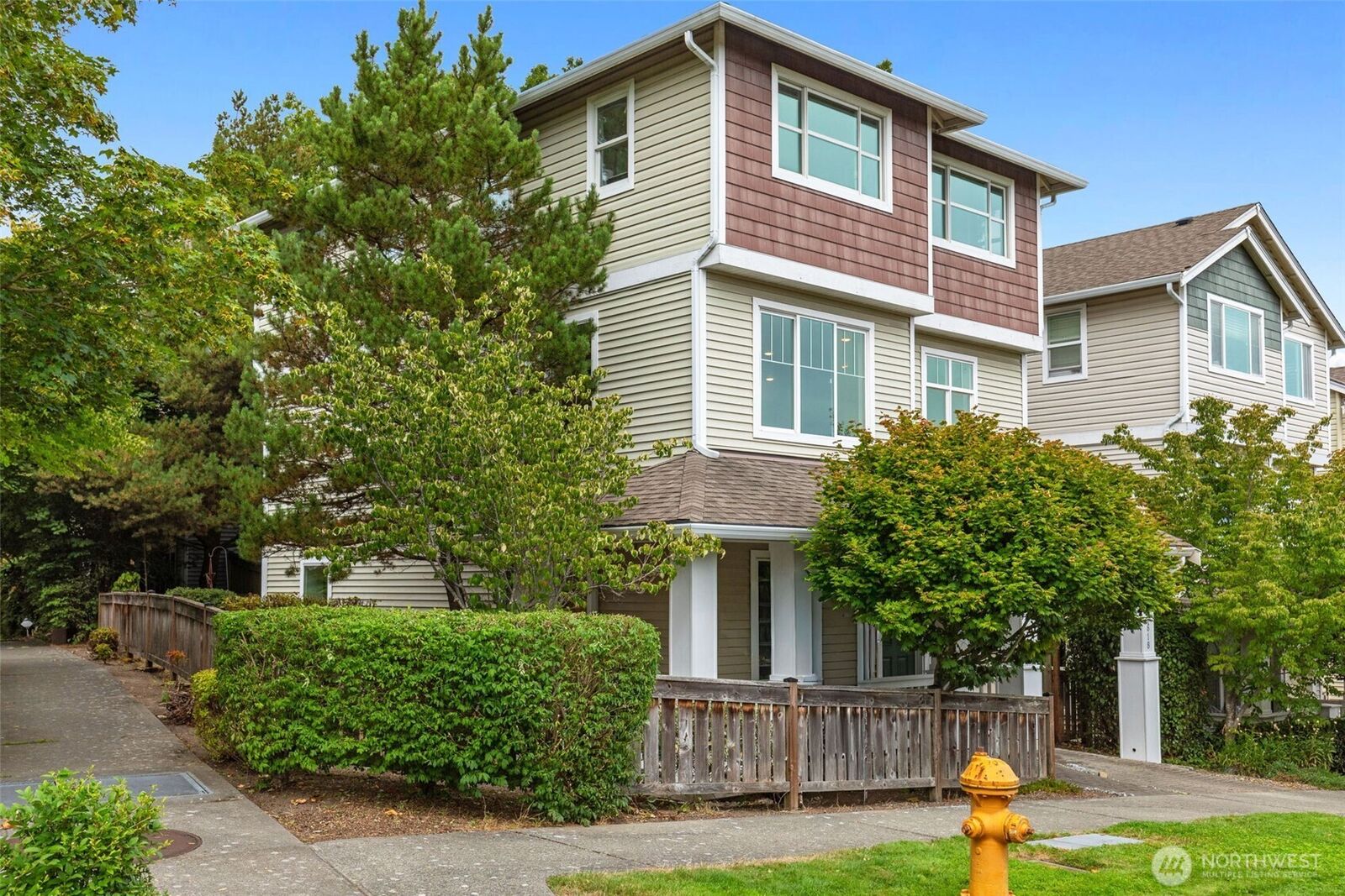 Property Photo: 2818 SW Graham Street WA 98126