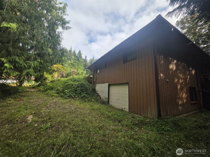 Property Photo: 401 Fairway Drive WA 98550