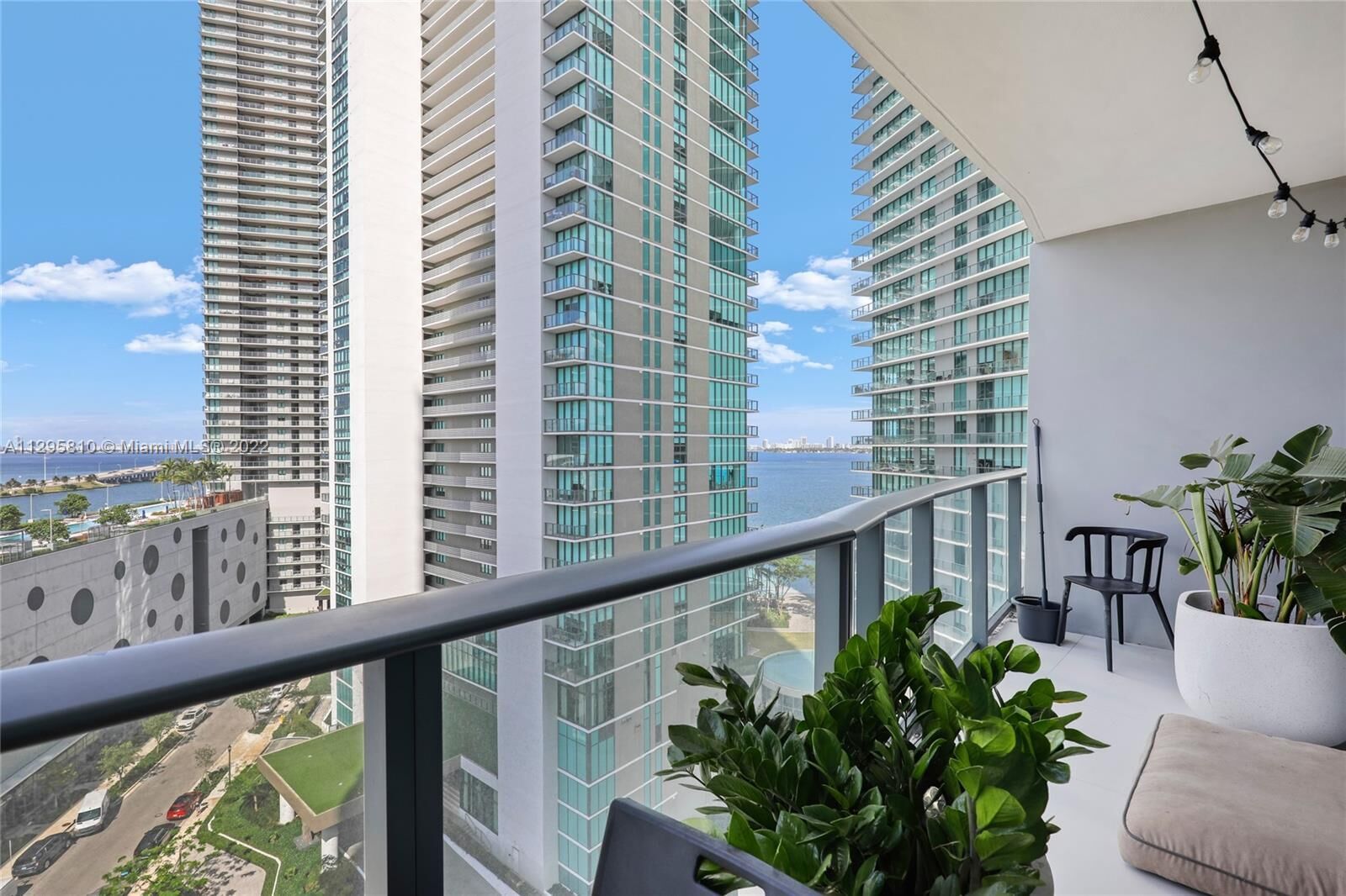 Property Photo:  501 NE 31st Street 1004  FL 33137 