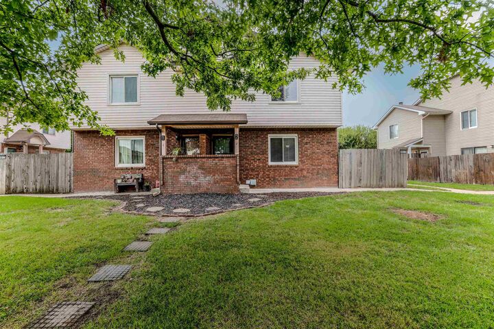 Photo de la propriété:  9017 W Westlawn St #2  KS 67212 