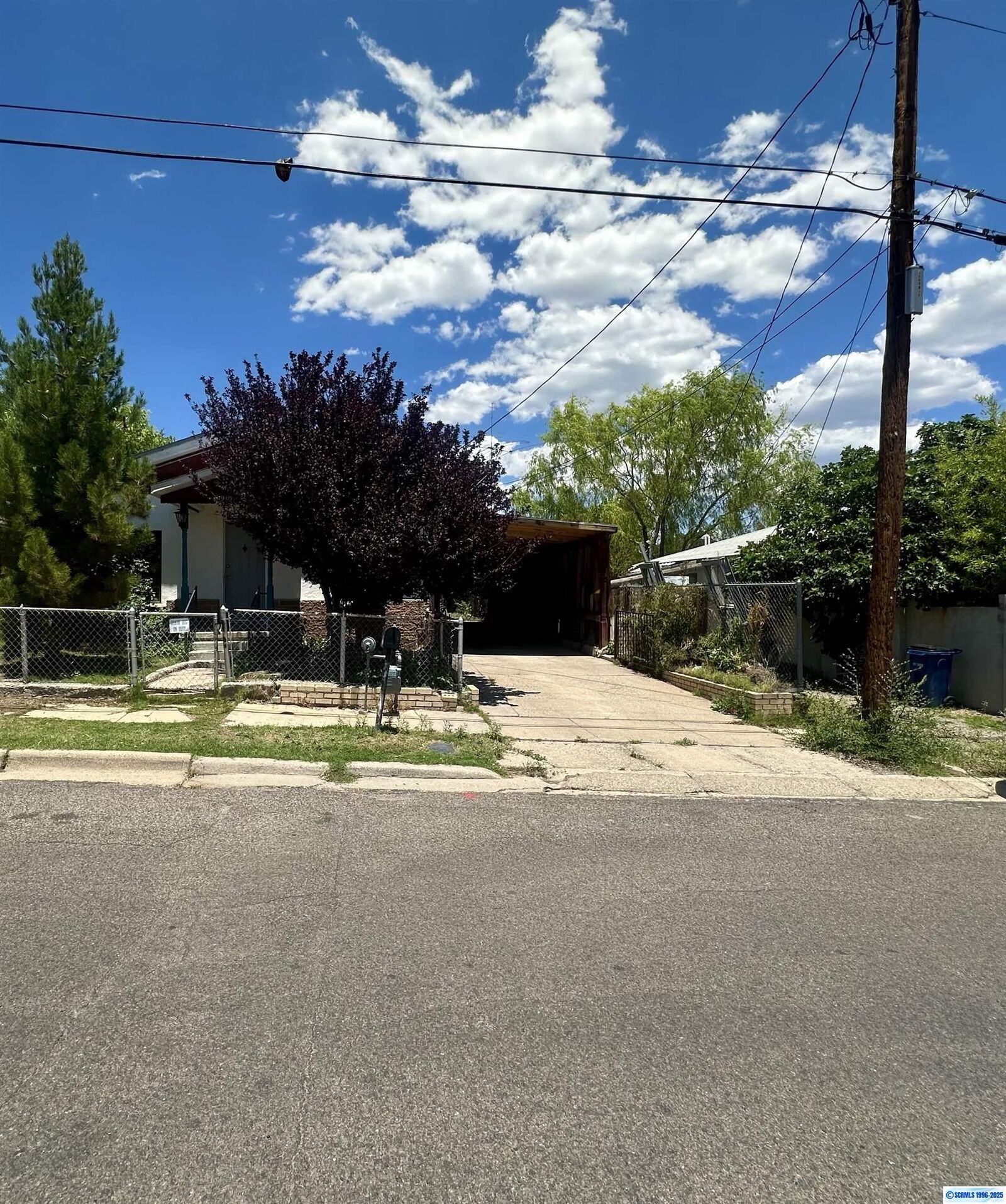 Property Photo: 910 W 12th Street NM 88061