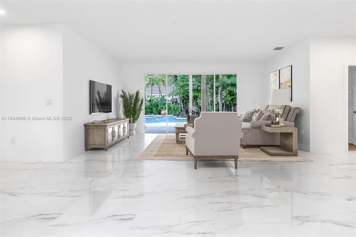 Property Photo: 9715 SW 144th St FL 33176