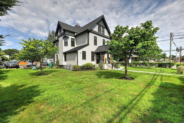 Property Photo: 135 Gulf Street 1 CT 06460