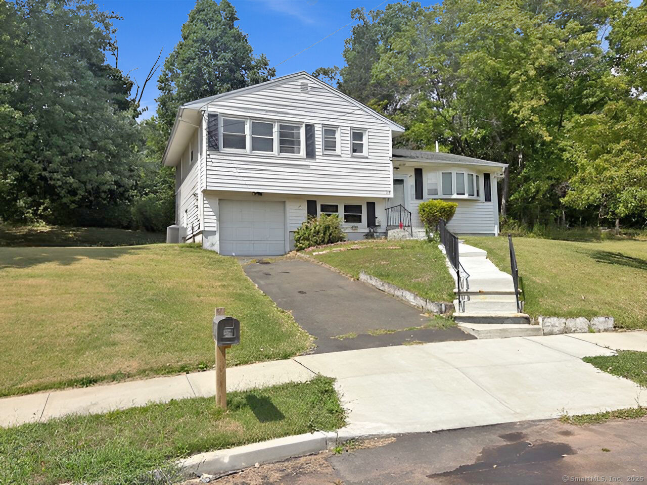 Property Photo: 26 Elliot Drive CT 06514