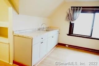 Property Photo:  33 Center Street  CT 06516 