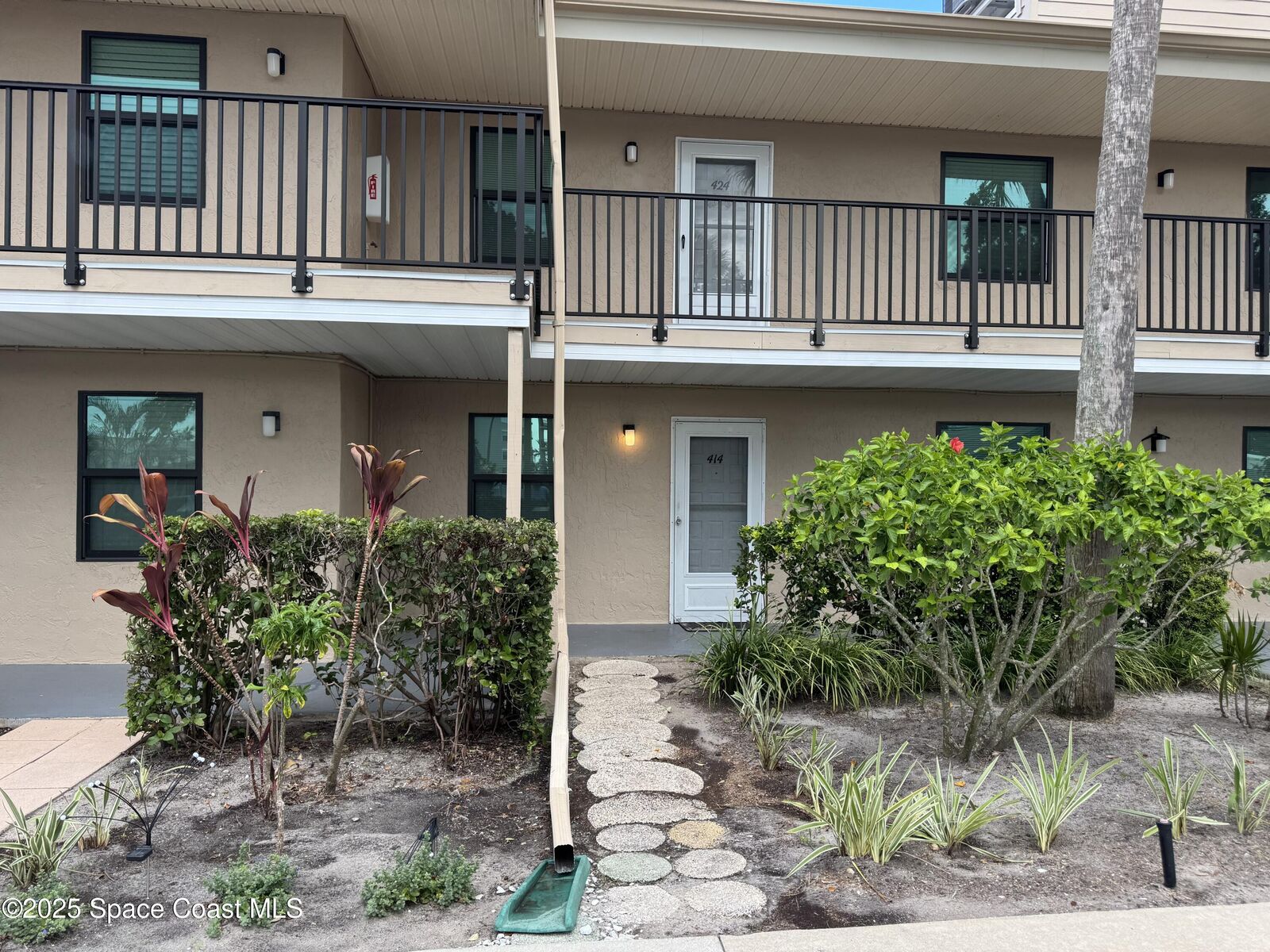 Property Photo: 201 International Drive FL 32920