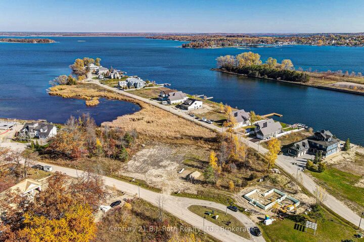 Property Photo:  9 Swan Lane 44  ON L0K 1R0 