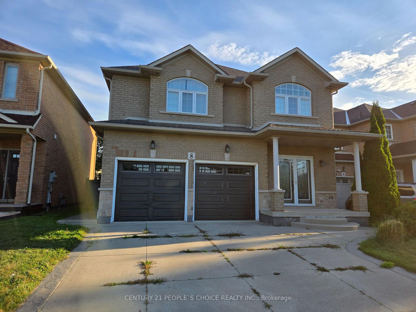 Property Photo:  8 Sunbeam Drive  ON L9B 2X9 