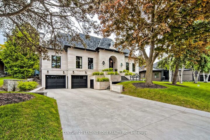 9 Sandpiper Court  Toronto ON M3A 3G7 photo