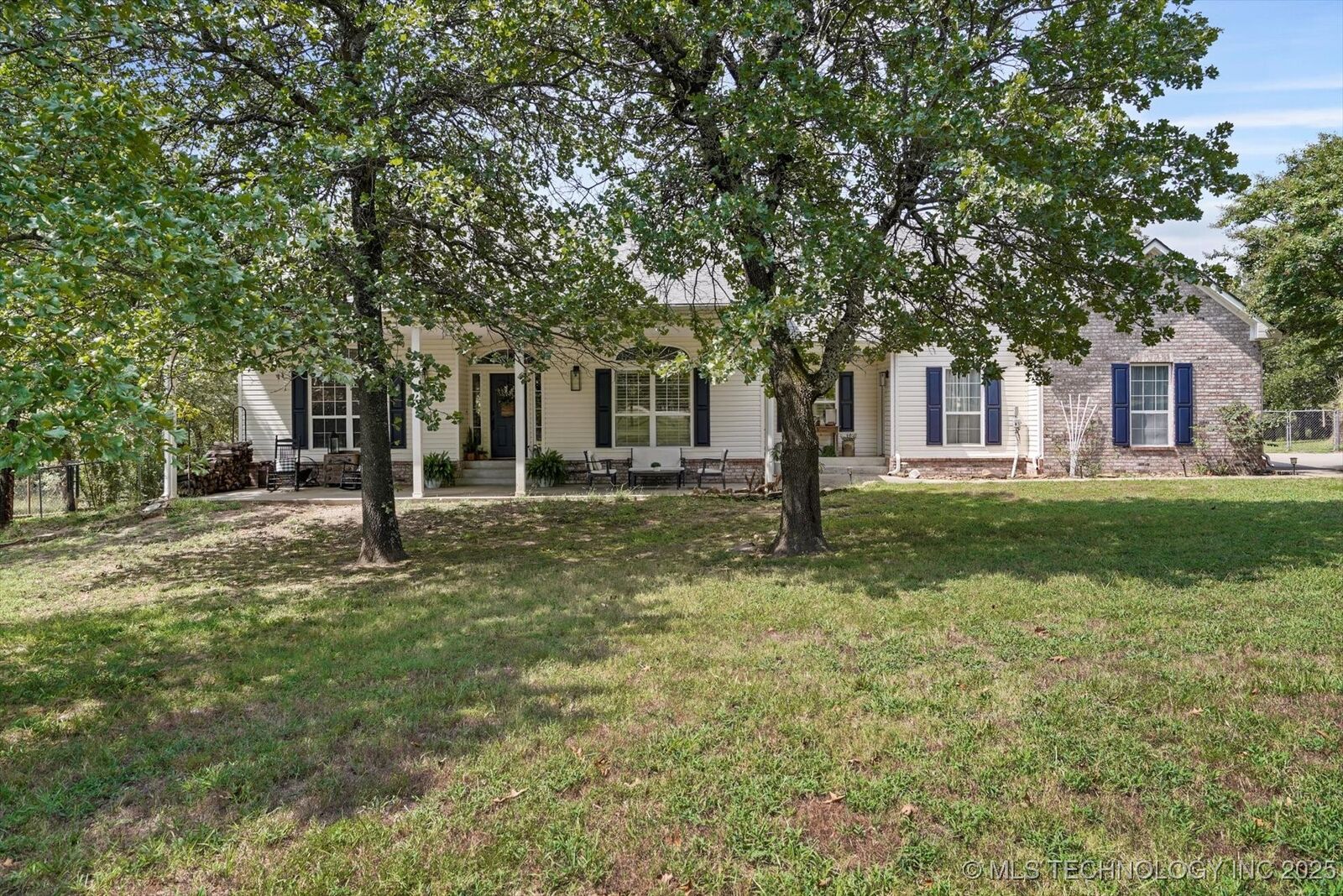 Property Photo: 14400 Timberline Drive OK 74070