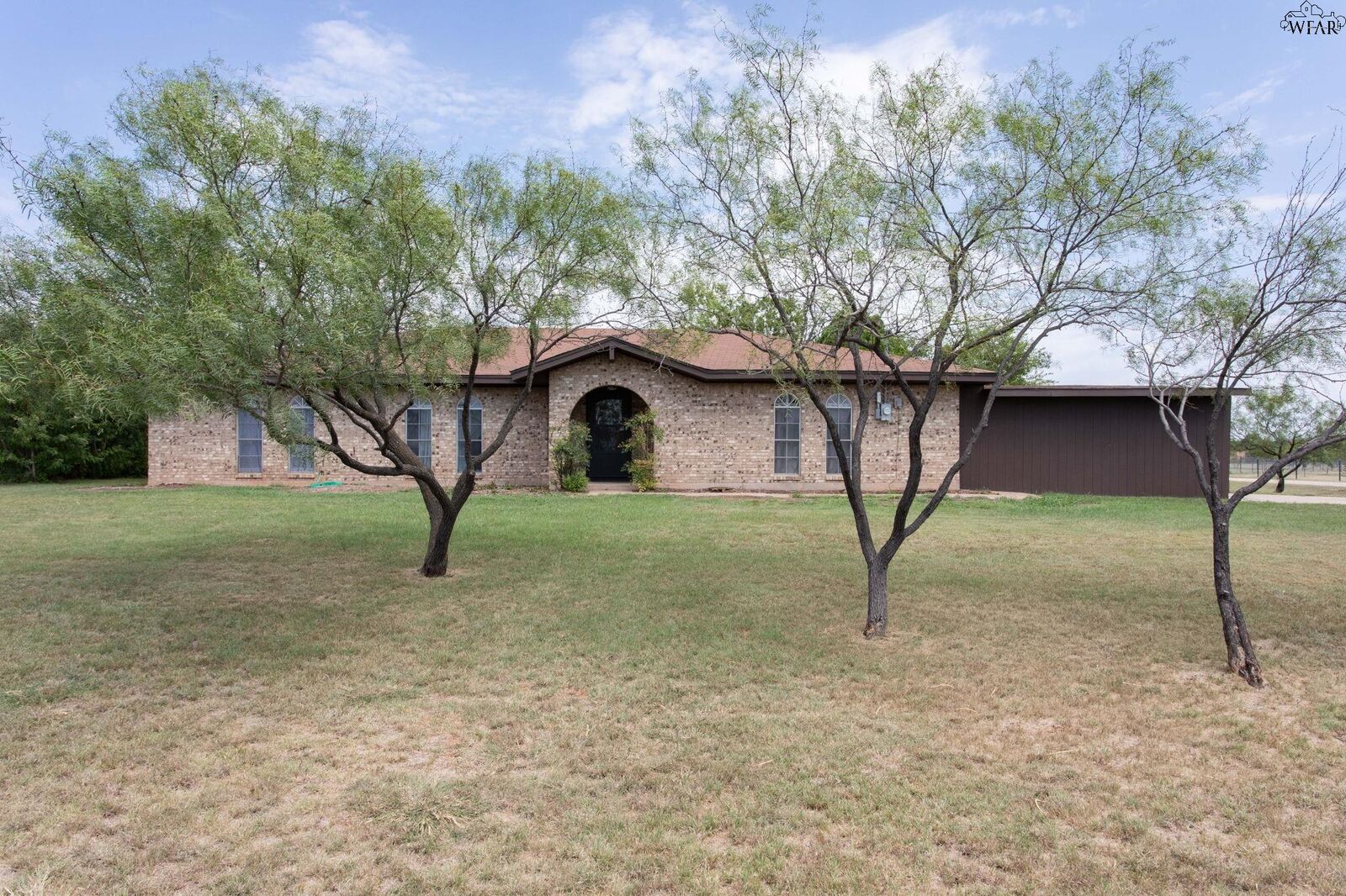 Property Photo: 914 Nakomis Trail TX 76310