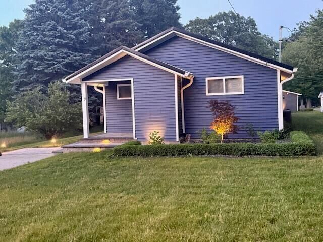 Property Photo:  119 Desoto Avenue  MI 48629 