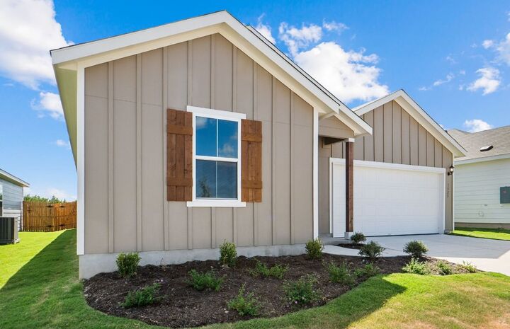 Property Photo: 1525 Sky Vista Drive TX 76513