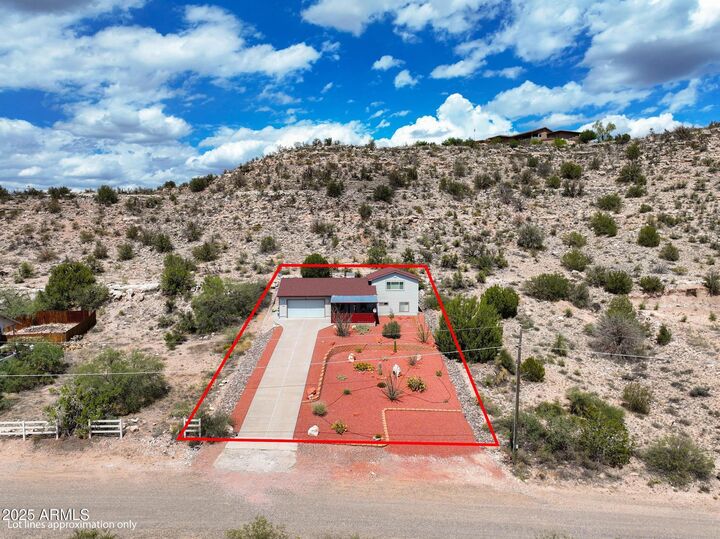 Property Photo: 5895 N Bentley Drive AZ 86335