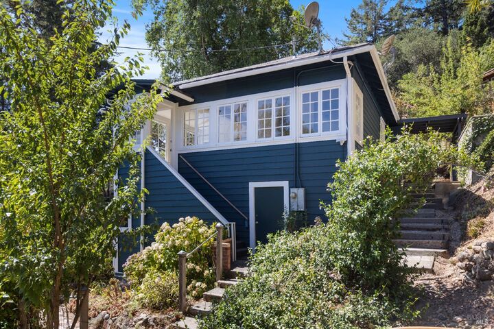 Property Photo: 20 La Vuelta Avenue CA 94938