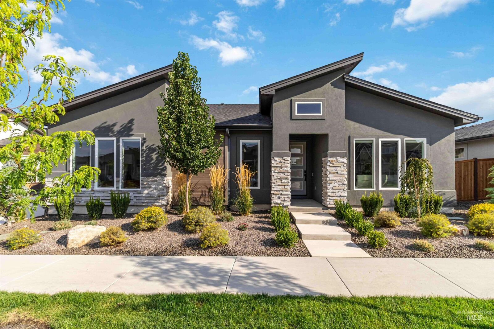 Property Photo: 8336 W Meltwater Ln ID 83616