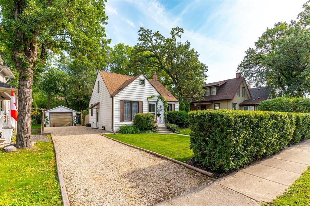 Photo de la propriété: 153 Oakview Avenue MB R2K 0R9