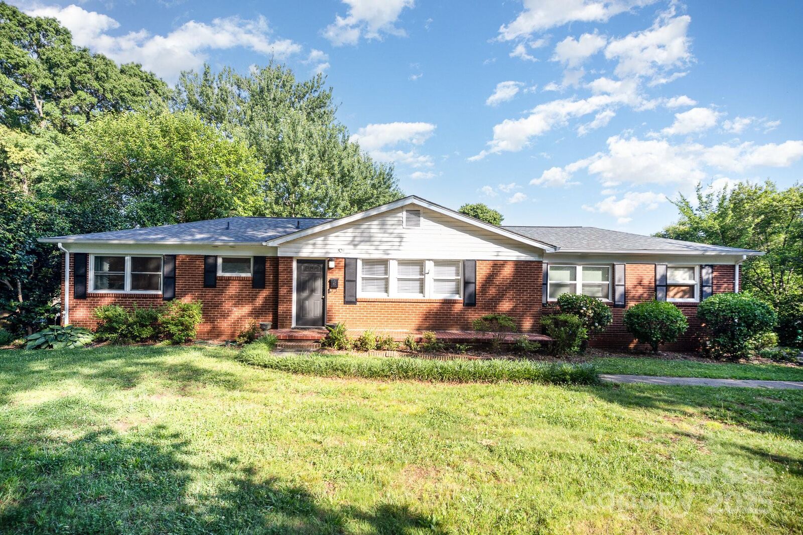 Property Photo:  5211 Manning Road  NC 28269