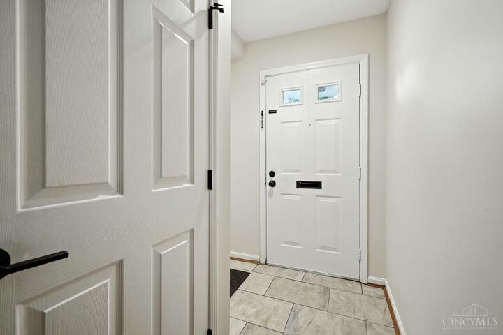 Property Photo:  600 Delta Avenue  OH 45226 