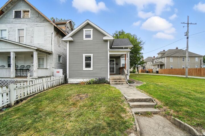 33 S Princeton Avenue  Columbus OH 43222 photo
