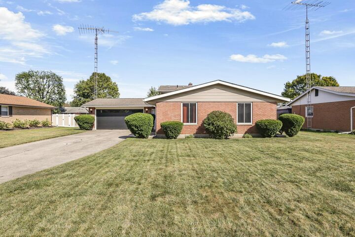 Property Photo: 534 Meadow Lane OH 43302