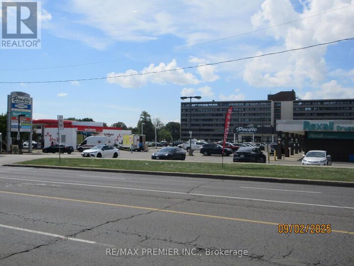 Property Photo:  4673 Jane Street 623  ON M3N 2L1 
