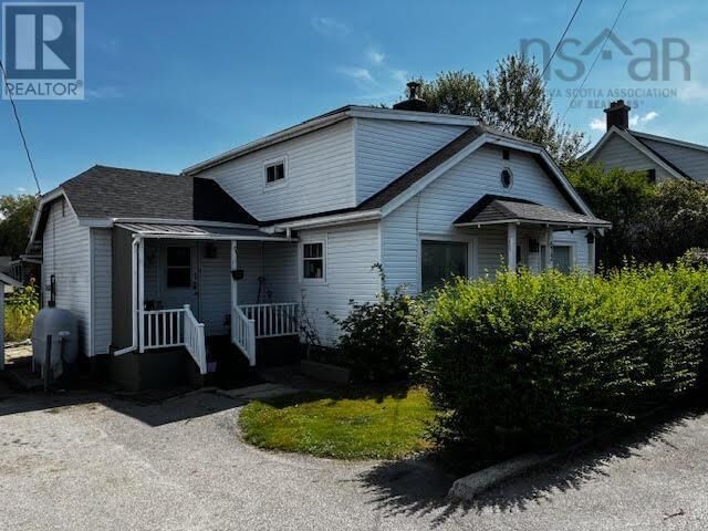 Property Photo:  672 Highway 1  NS B5A 5A3 