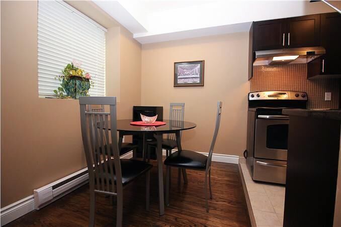 Property Photo:  620 Jefferson Avenue  MB R2V 0P2 