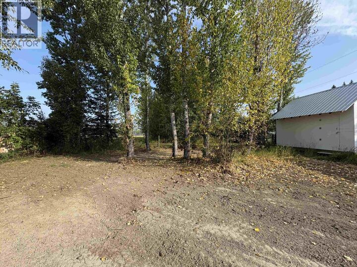 Photo de la propriété:  10016 Thompson Avenue  BC V0C 1V0 