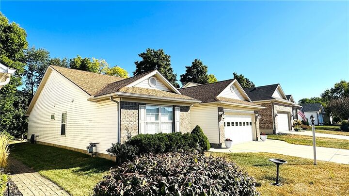 Property Photo:  9144 Rolling Greens Trail  OH 45342 
