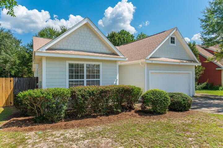 Property Photo:  132 Peoria Boulevard  FL 32536 
