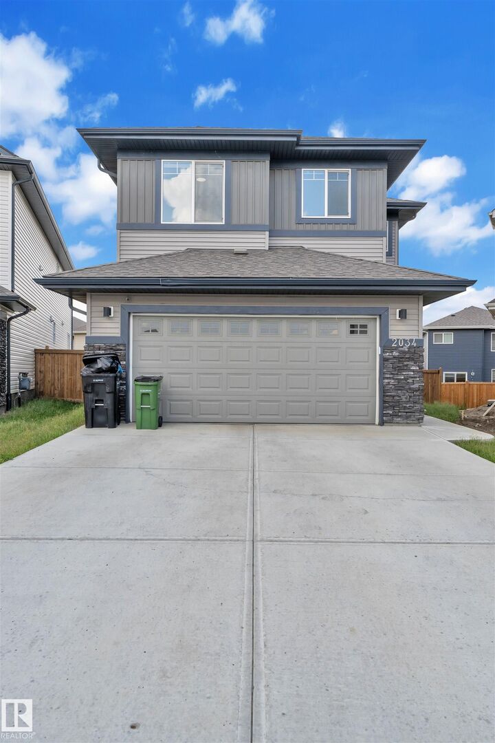 Property Photo: 2034 13A Avenue NW AB T6T 2R8