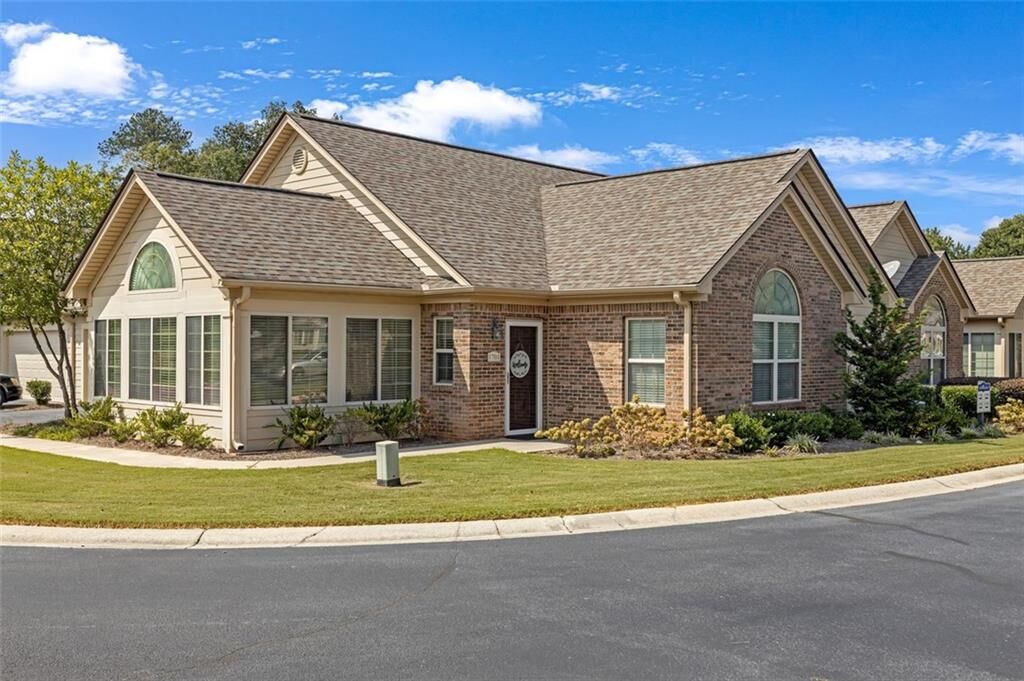 Property Photo: 1701 Silver Summit Drive SE GA 30094