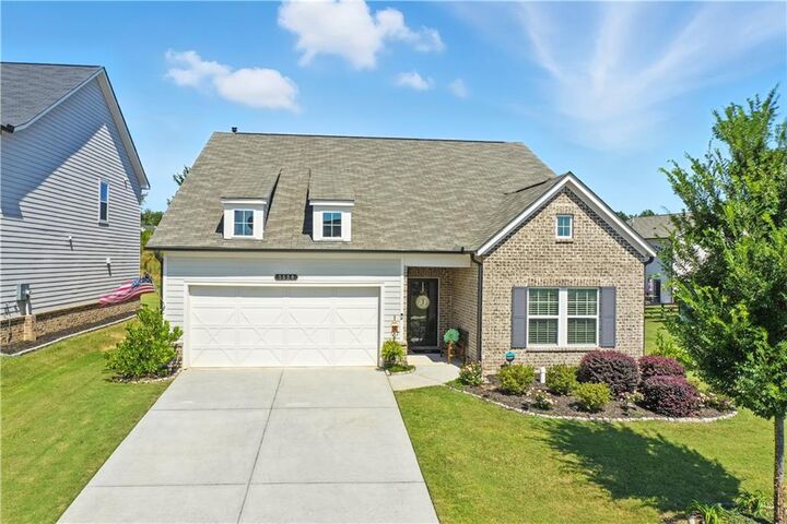 Property Photo:  5520 Allegre Place  GA 30028 