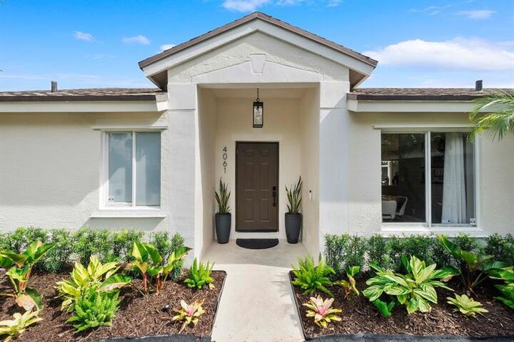 Property Photo: 4061 NW 54th Ct FL 33073