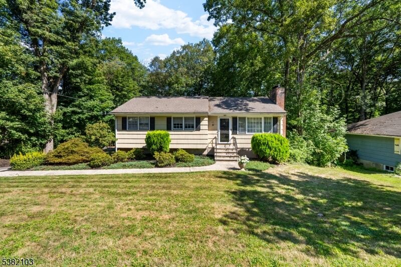 Property Photo: 53 Bearfort Ter NJ 07456