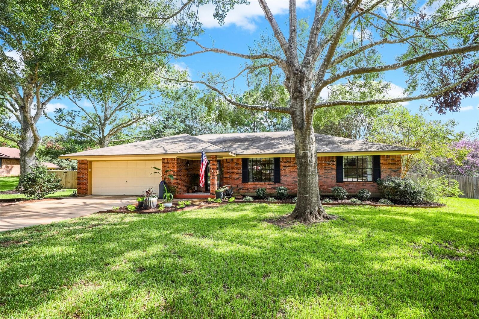 Property Photo:  2609 Daisy Drive  TX 77833 