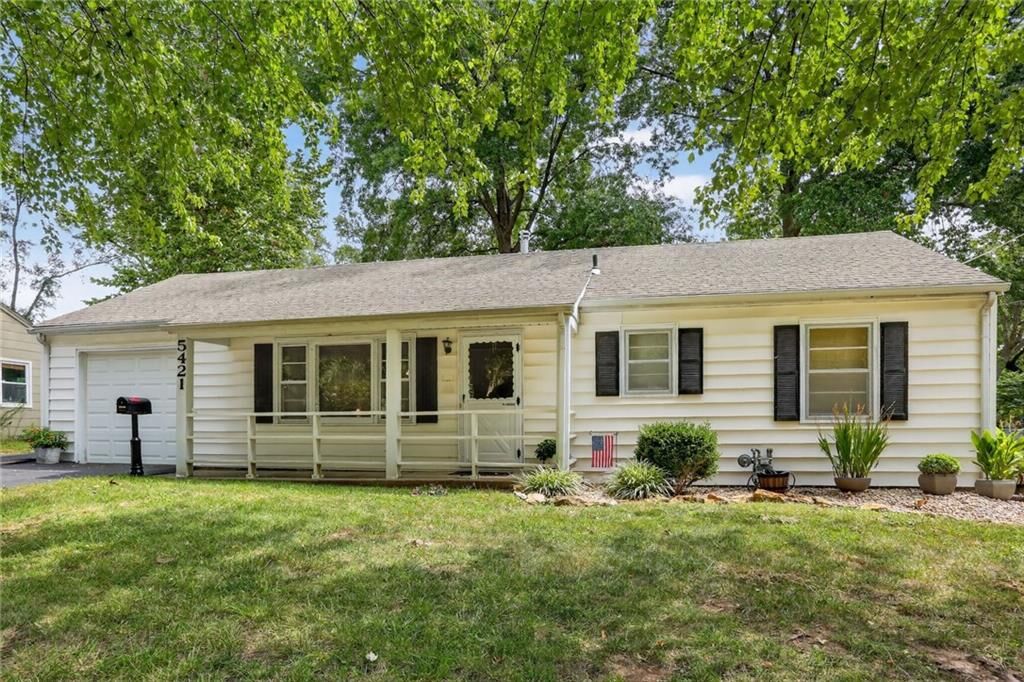 Property Photo: 5421 Monrovia Street KS 66216