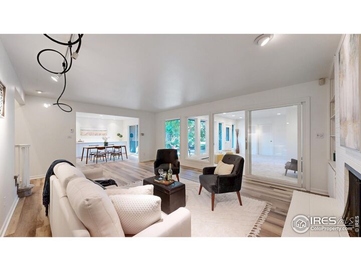 Property Photo: 1113 Parkwood Dr CO 80525