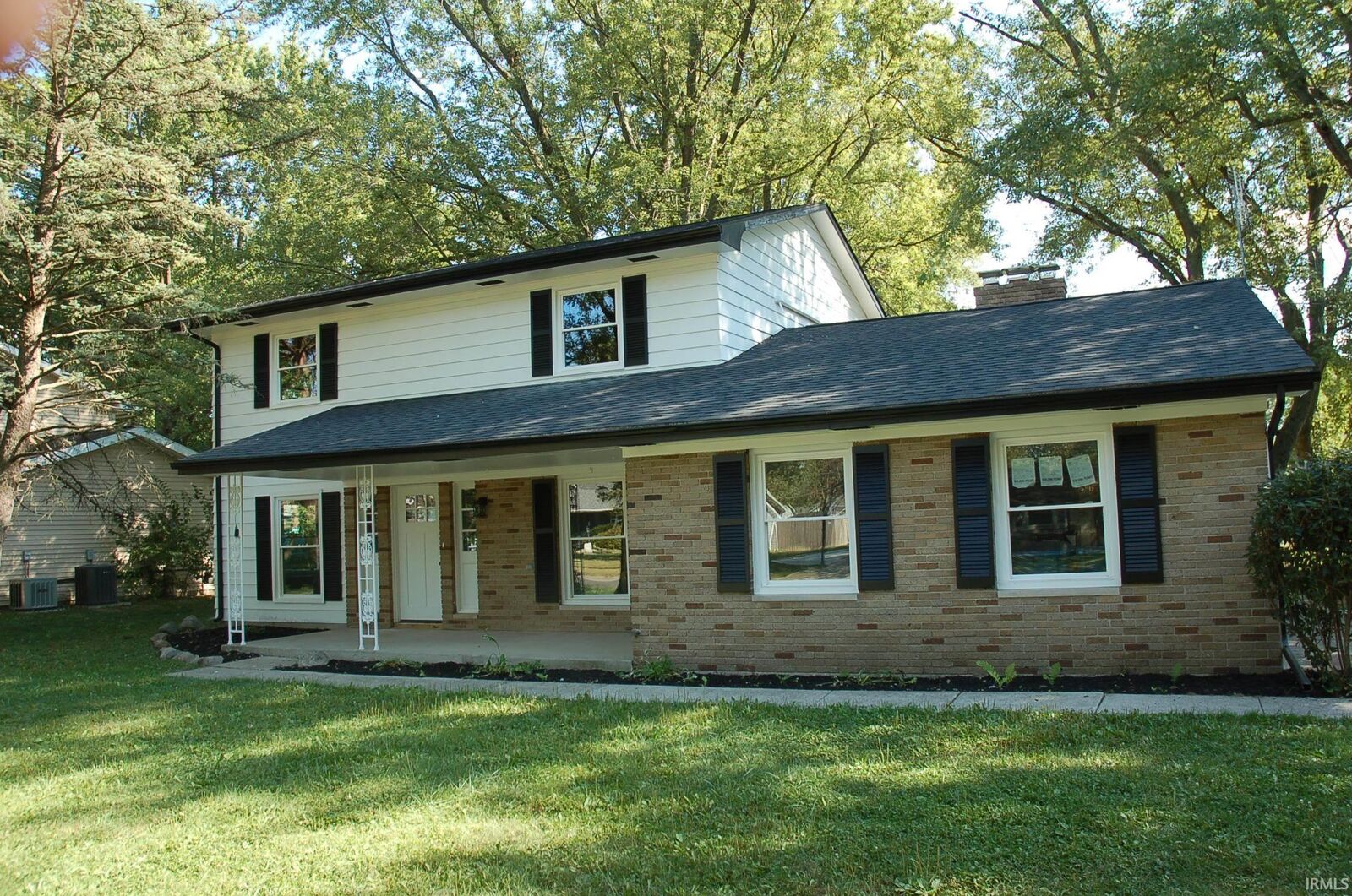 Property Photo:  1710 Richfield Drive  IN 46774 