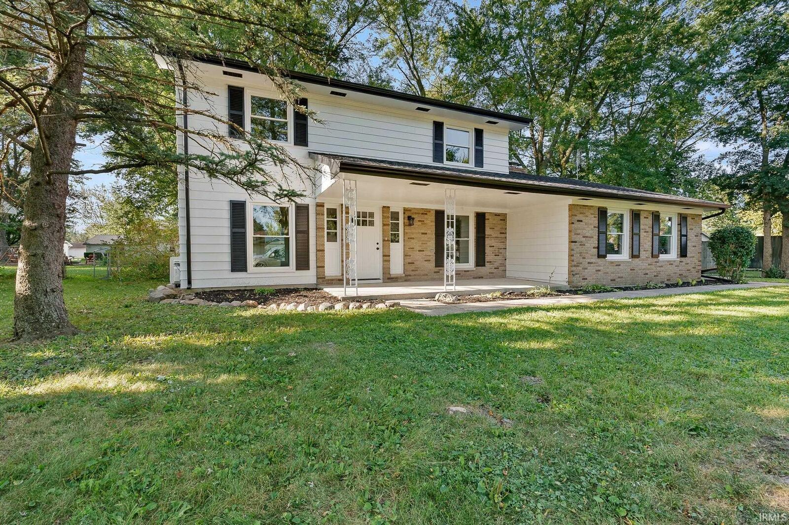 Property Photo:  1710 Richfield Drive  IN 46774 