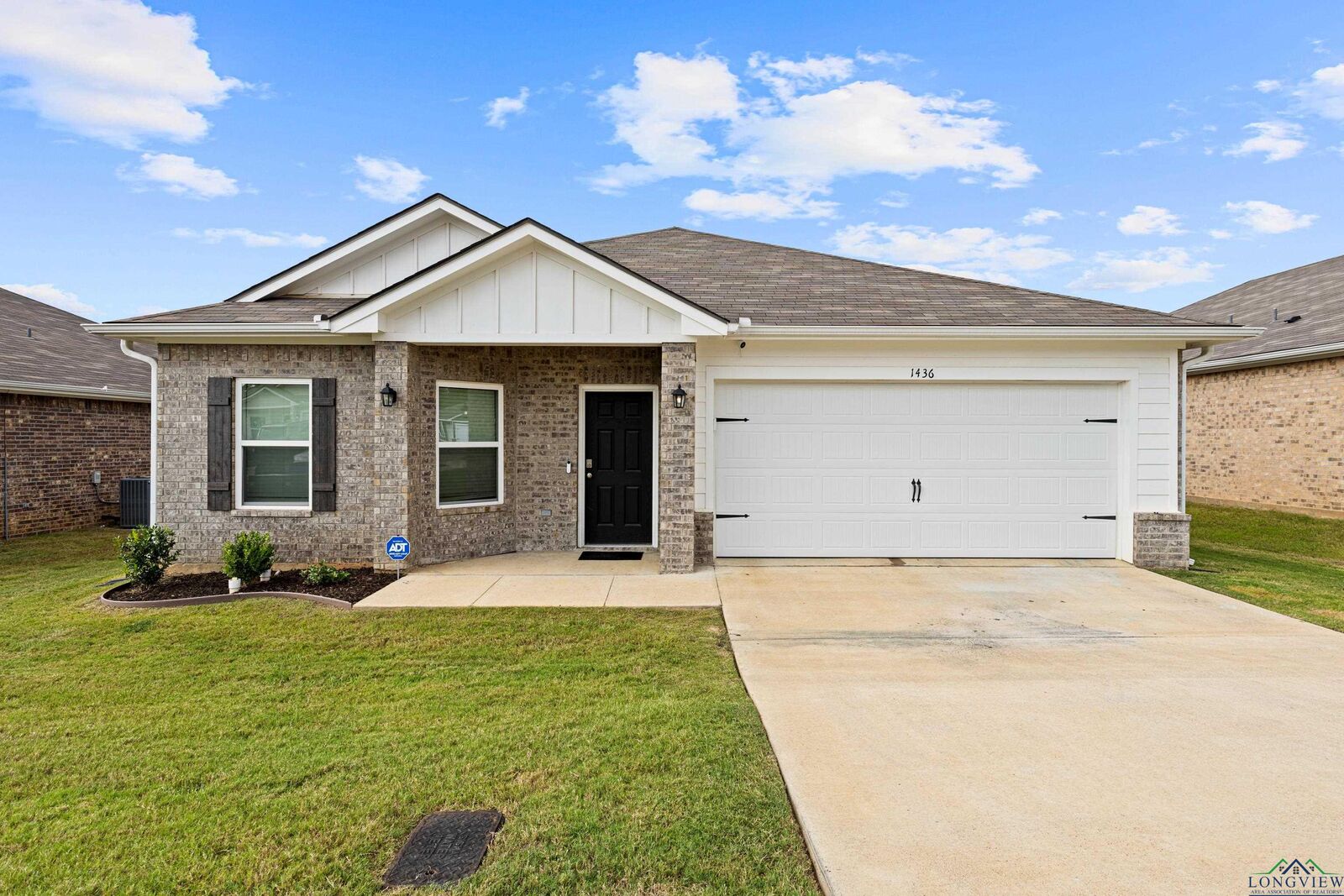 Property Photo: 1436 Monterey Dr TX 75601