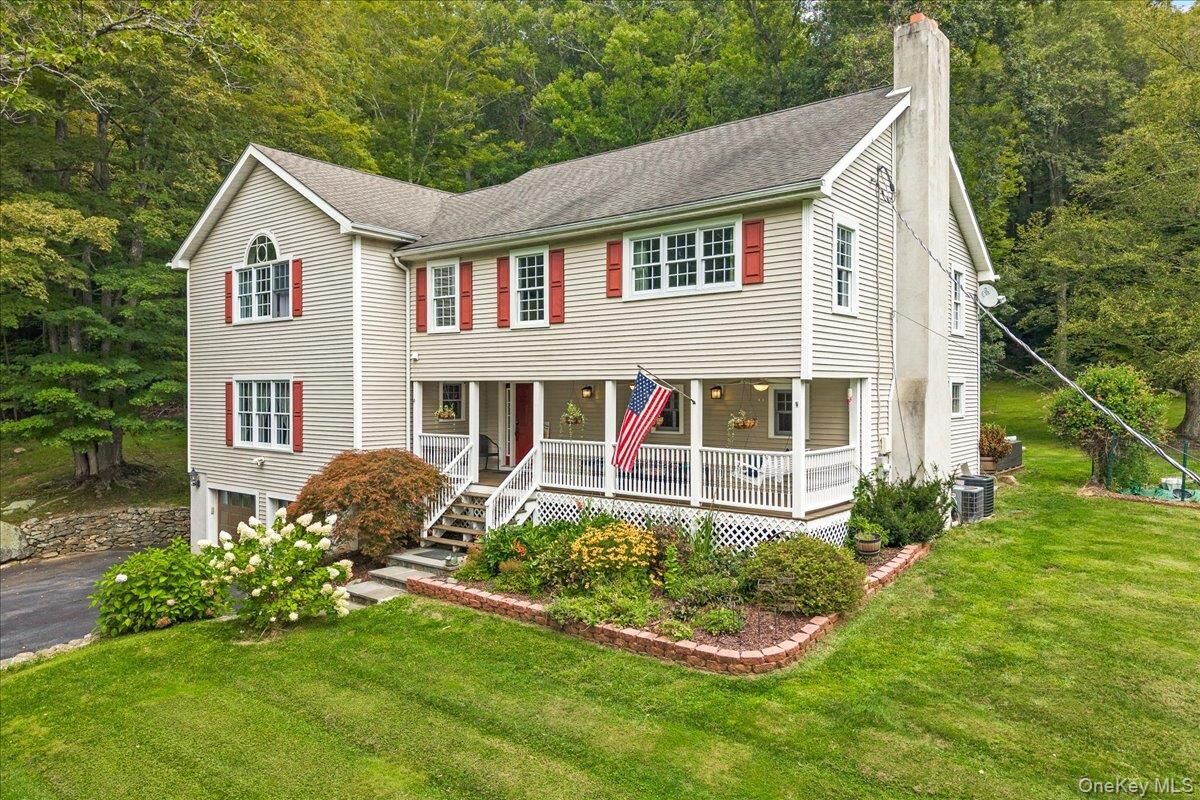 Property Photo: 40 Smokey Hollow Court NY 10512
