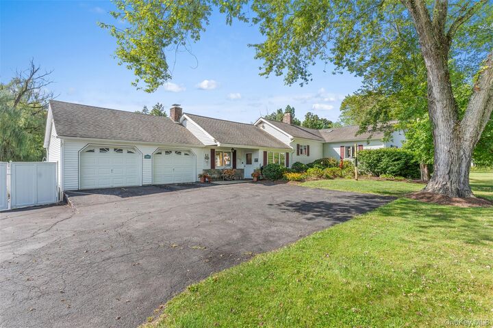 886 Burlingham Road  Pine Bush NY 12566 photo
