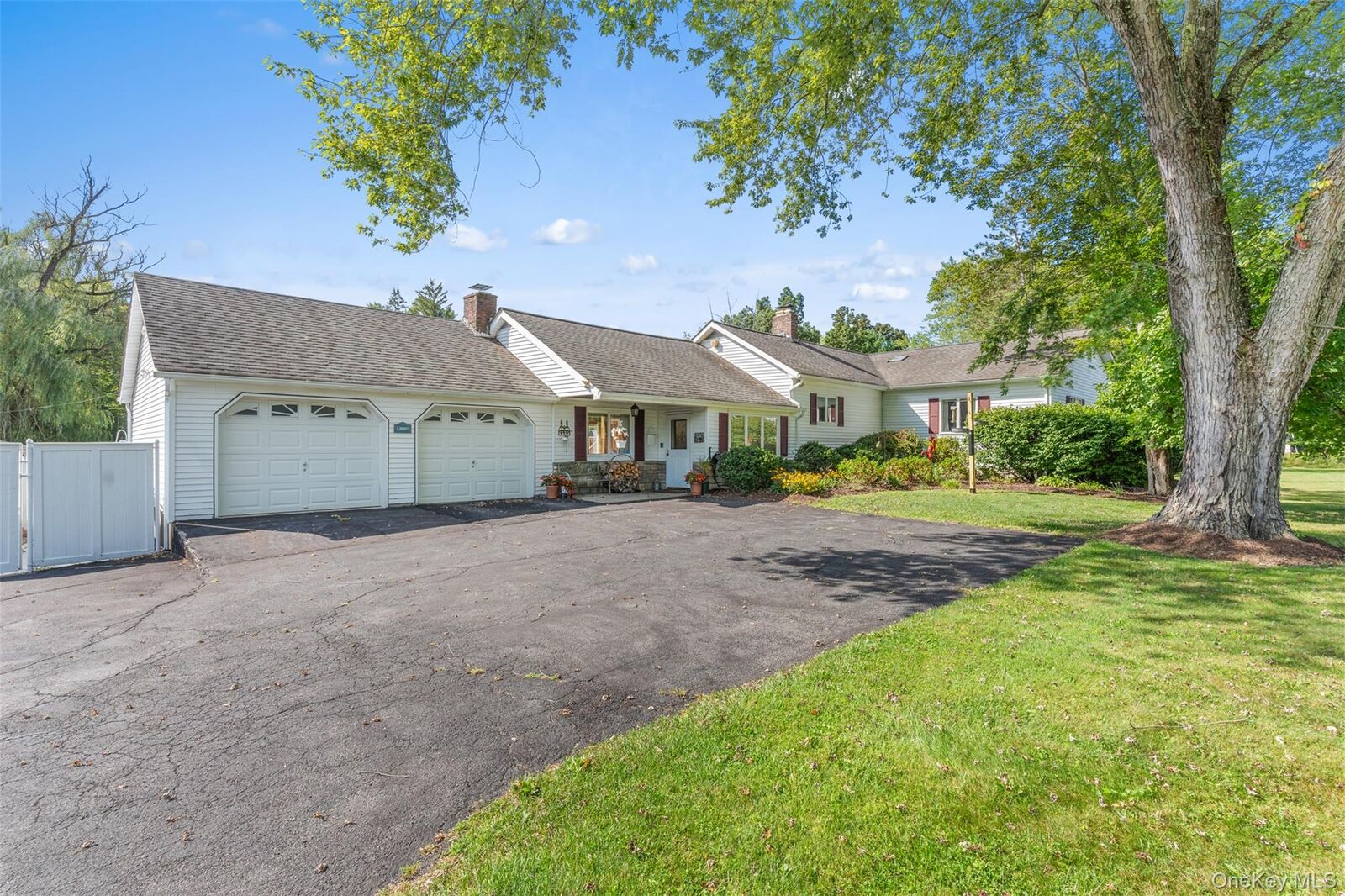 Property Photo: 886 Burlingham Road NY 12566