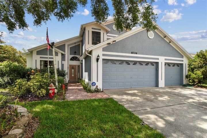 Property Photo:  8704 Tarrington Place  FL 33635 