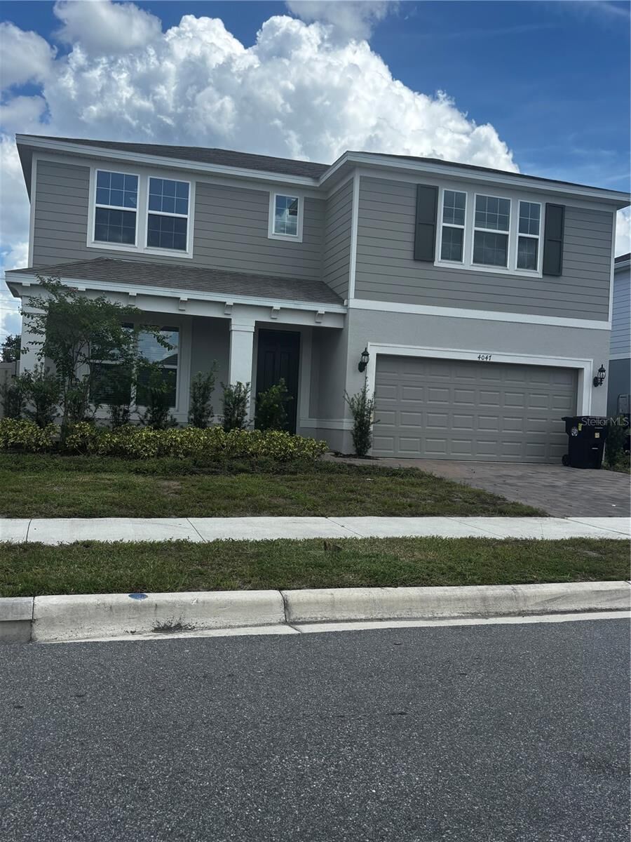 Property Photo: 4047 Meandering Bay Drive FL 32712