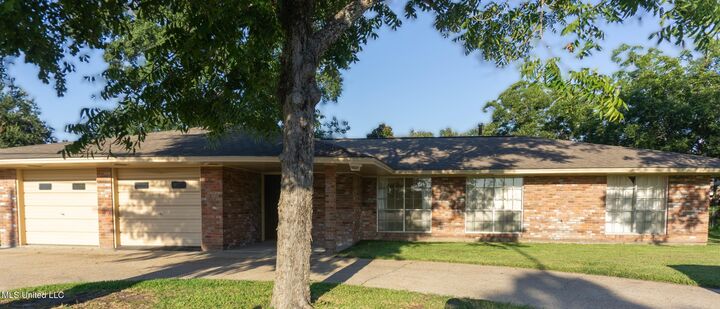 Property Photo: 5096 Beatline Road MS 39560